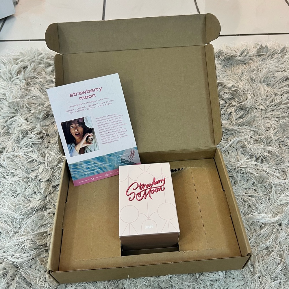 Brand new Strawberry Moon perfume by Snif